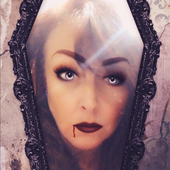 Meet your Posher, Tanya - Picture 1 of 1